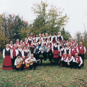 Folk_San_Lazzaro_foto (1) https://www.italiacori.it/coro-folk-san-lazzaro-modena